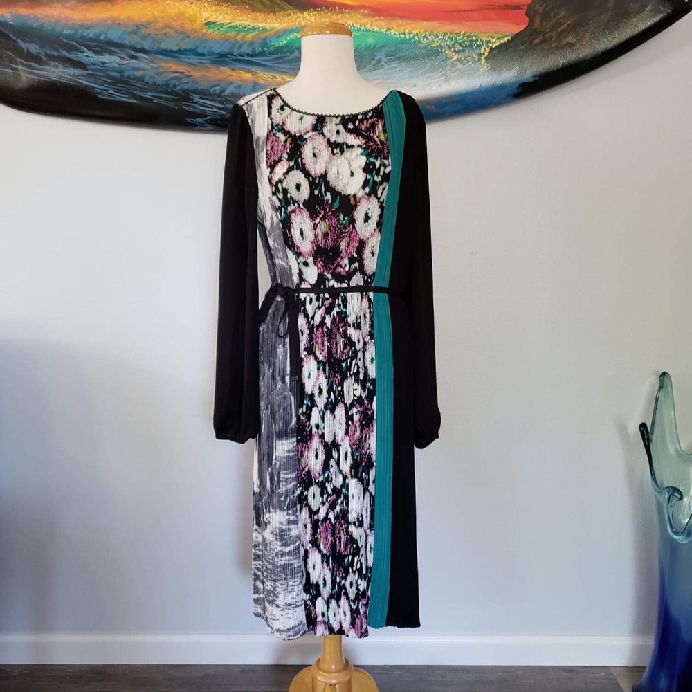 BcbgMaxAzria Evie pleated belted career dress - Picture 1 of 8